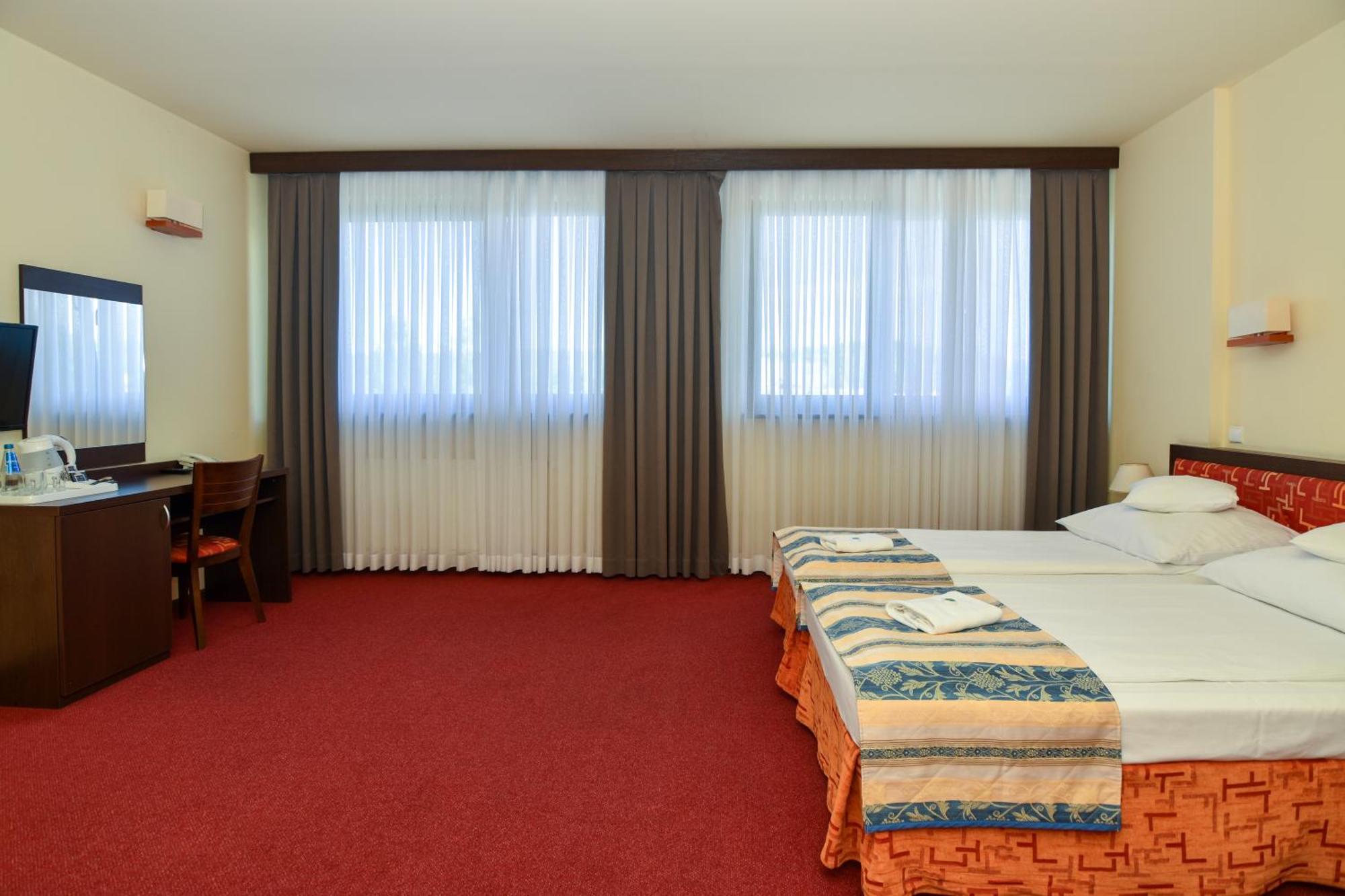 Bed and Breakfast Hyrny Закопане Екстер'єр фото