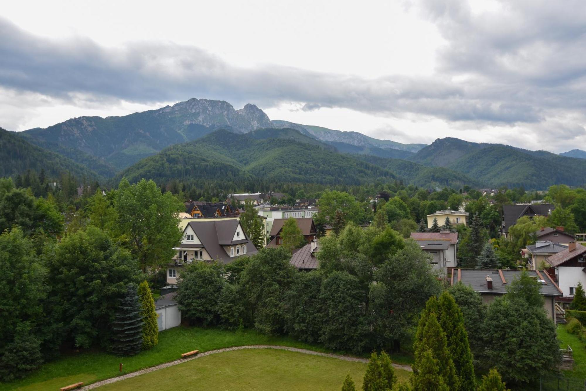 Bed and Breakfast Hyrny Закопане Екстер'єр фото